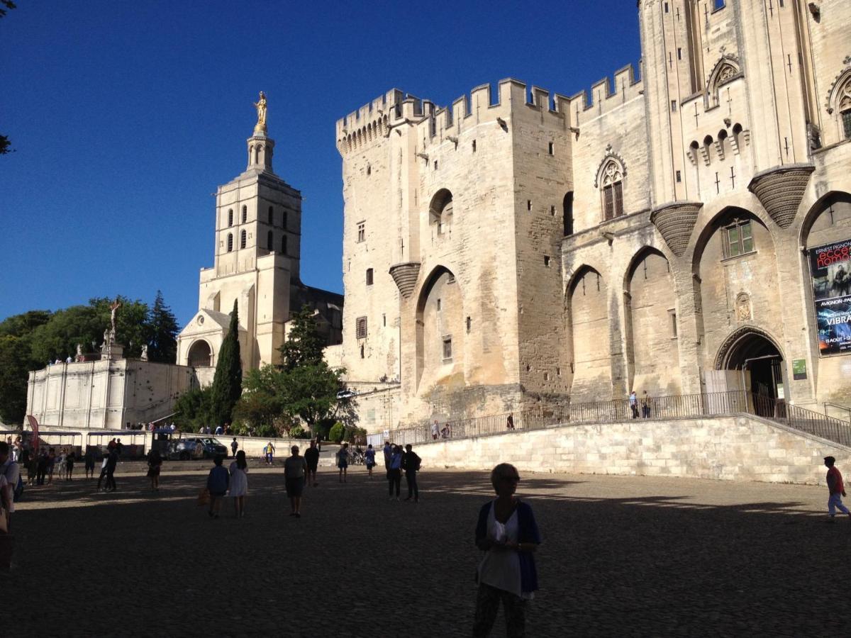 En Avignon 30133 Les Angles Les Angles (Gard) Exterior foto